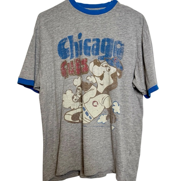 Buckle Other - Red Jacket Gray Blue Chicago Cubs Baseball Graphic Burnout Short Sleeve Shirt M